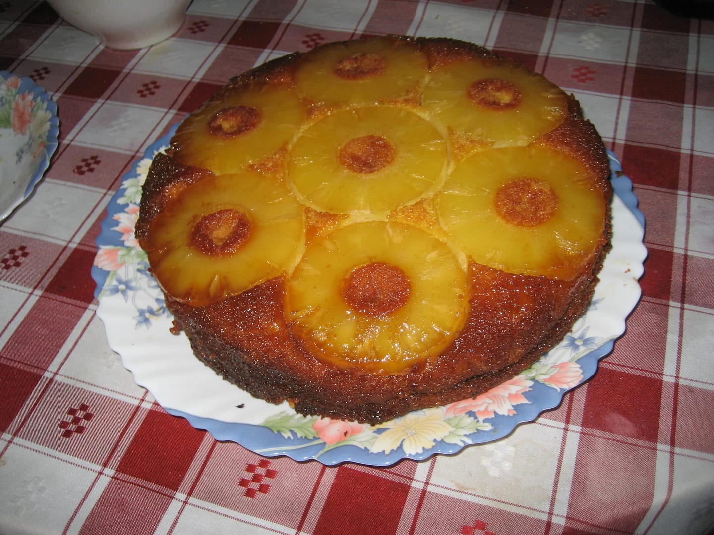 Bolo de ananás