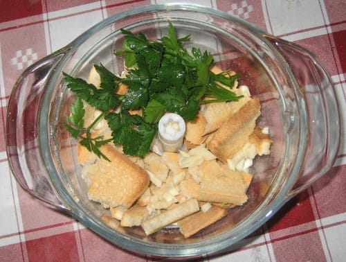 Pão ralado aromatizado caseiro